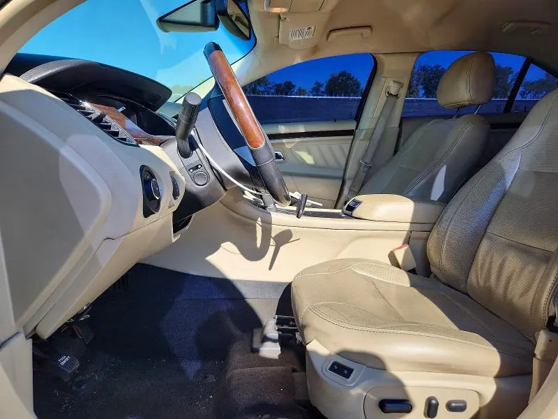 2014 FORD TAURUS LIMITED  