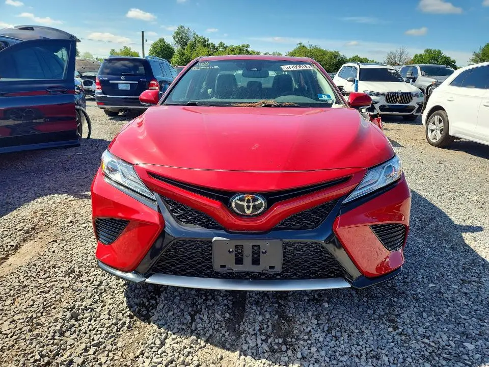 2020 TOYOTA CAMRY XSE  