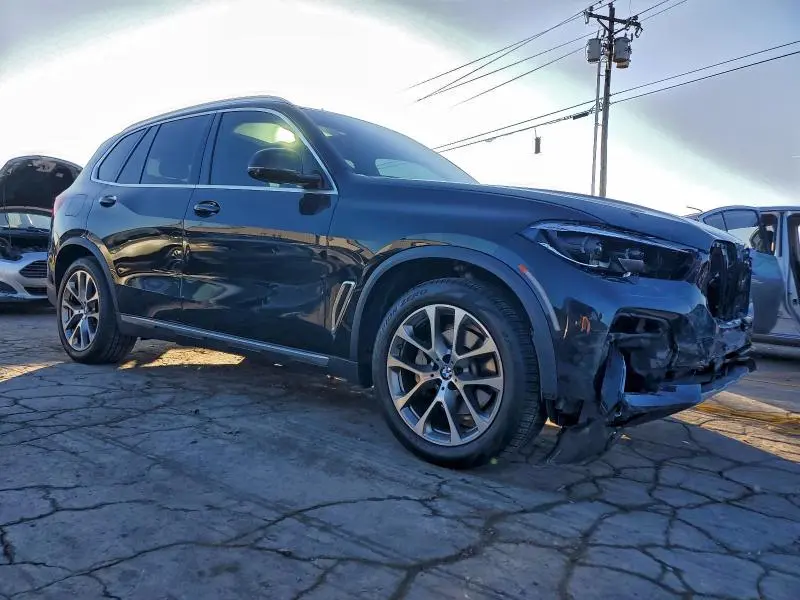 2022 BMW X5 SDRIVE 40I  