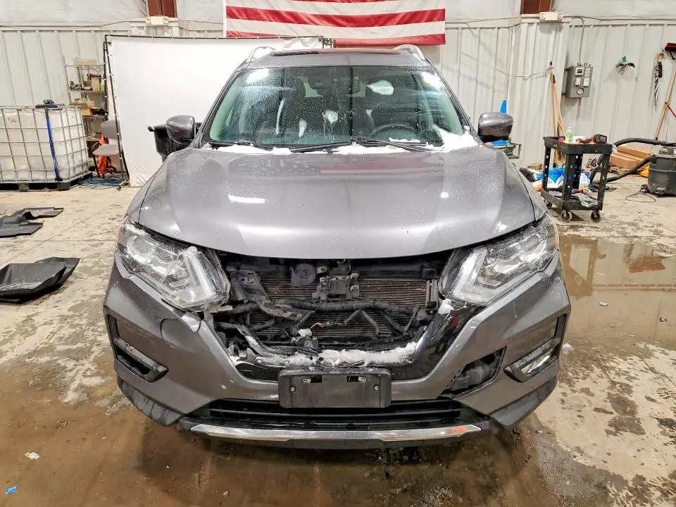 2019 NISSAN ROGUE S  