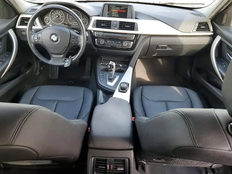 2018 BMW 320 XI  