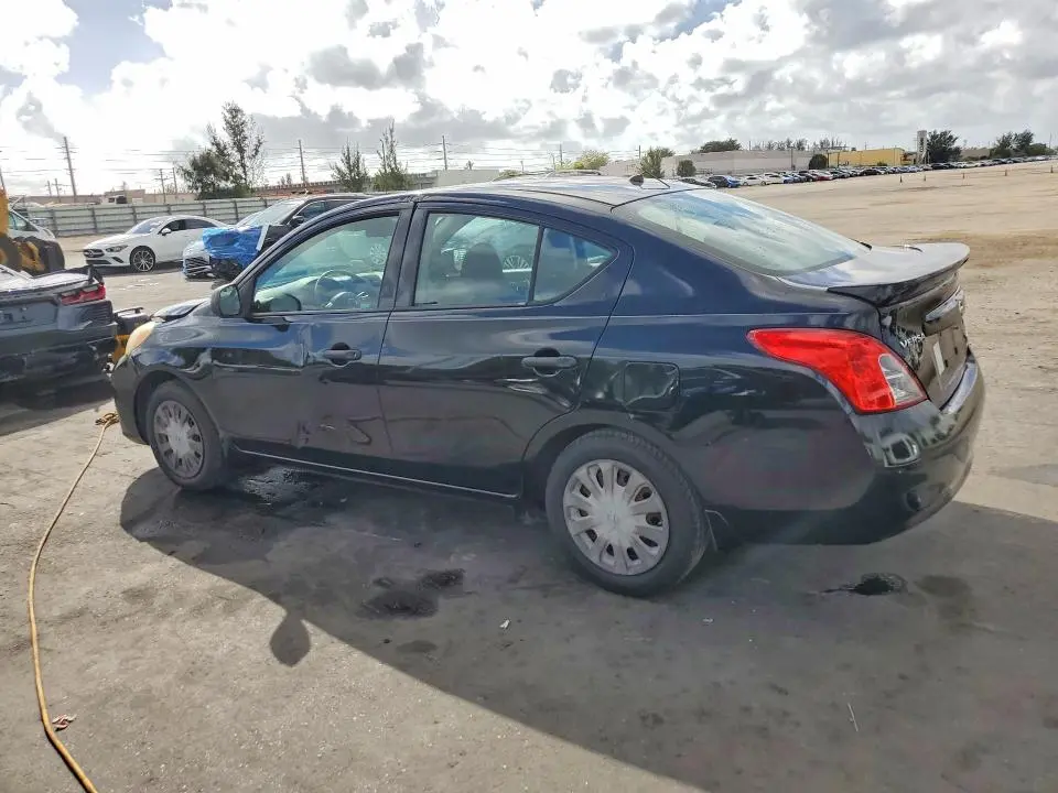 2013 NISSAN VERSA 1.6 S  