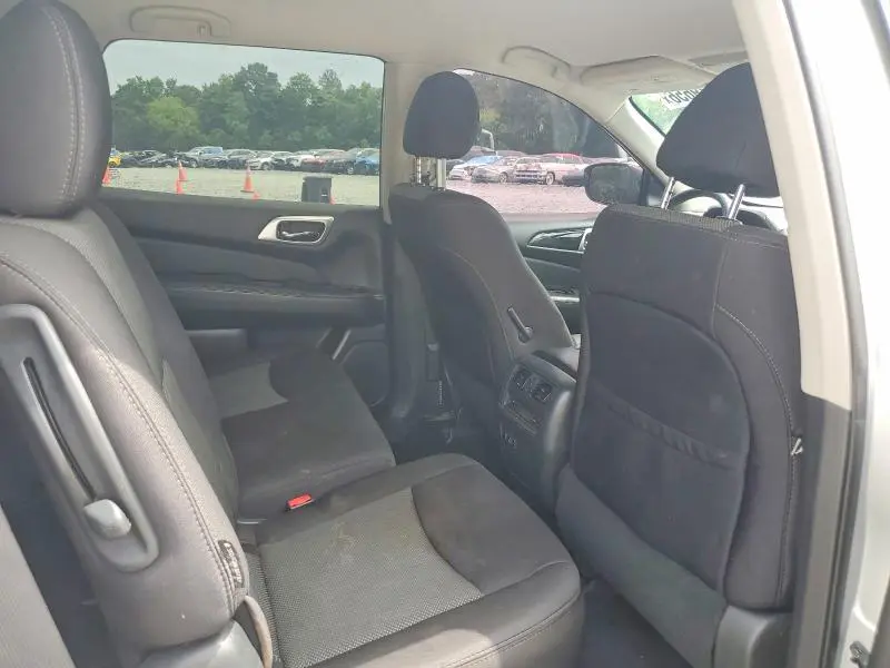 2020 NISSAN PATHFINDER SV  
