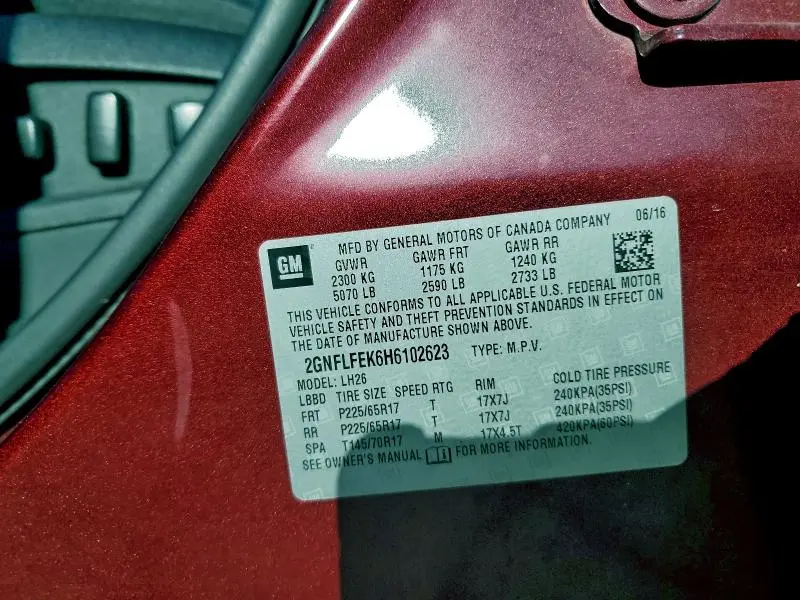 2017 CHEVROLET EQUINOX LT  