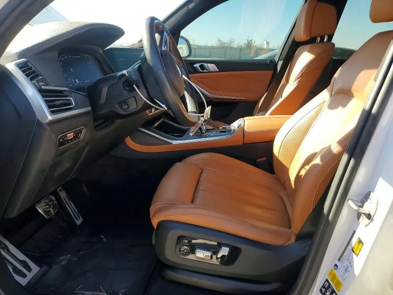 2022 BMW X7 M50I  