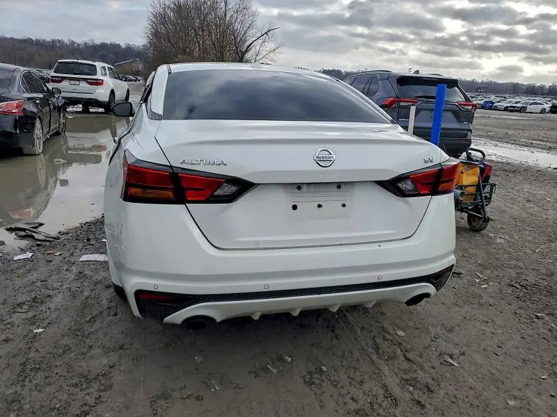 2019 NISSAN ALTIMA SV  