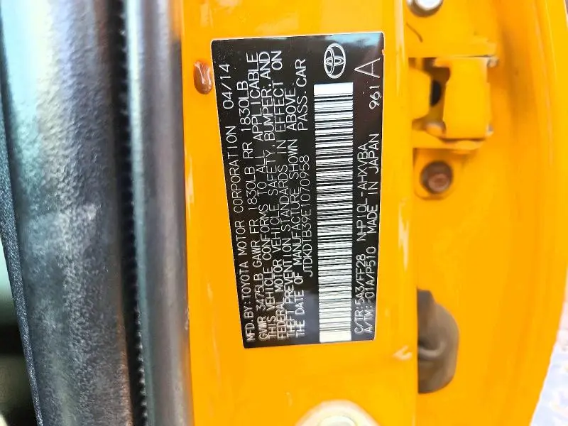 2014 TOYOTA PRIUS C TWO  