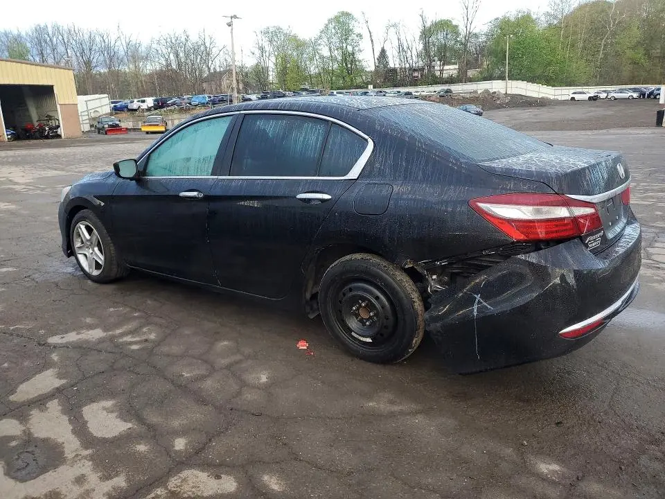 2017 HONDA ACCORD LX  
