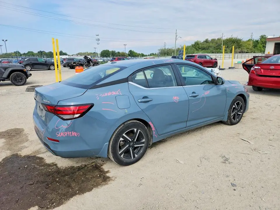 2025 NISSAN SENTRA SV  