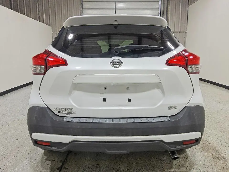 2018 NISSAN KICKS SR  
