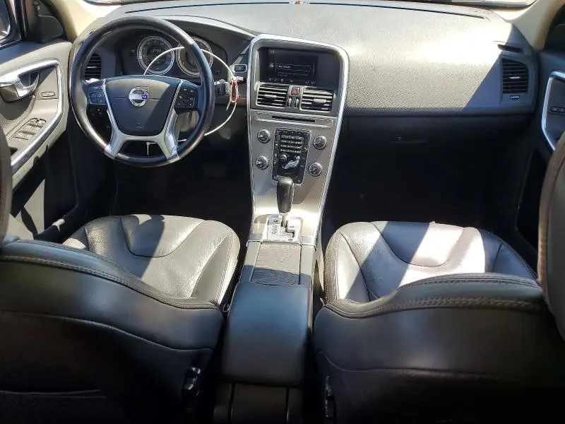 2012 VOLVO XC60 3.2  