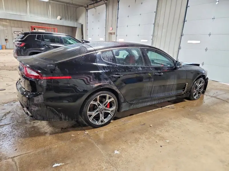 2021 KIA STINGER GT  