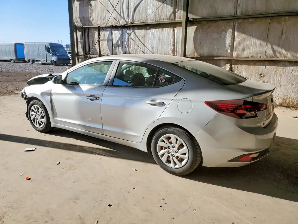 2019 HYUNDAI ELANTRA SE  