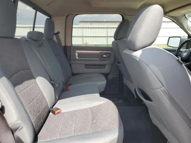 2017 RAM 1500 SLT  