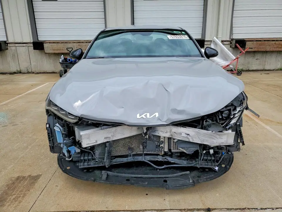 2023 KIA K5 GT LINE  