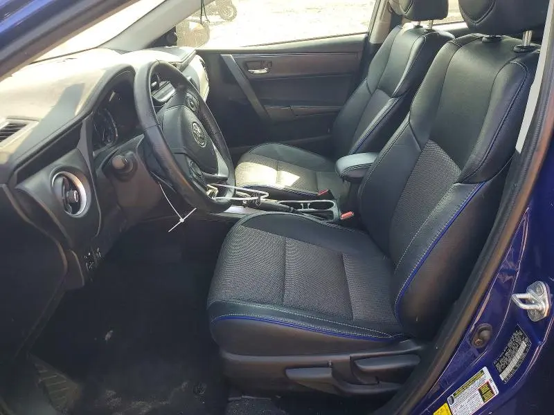 2019 TOYOTA COROLLA SE  