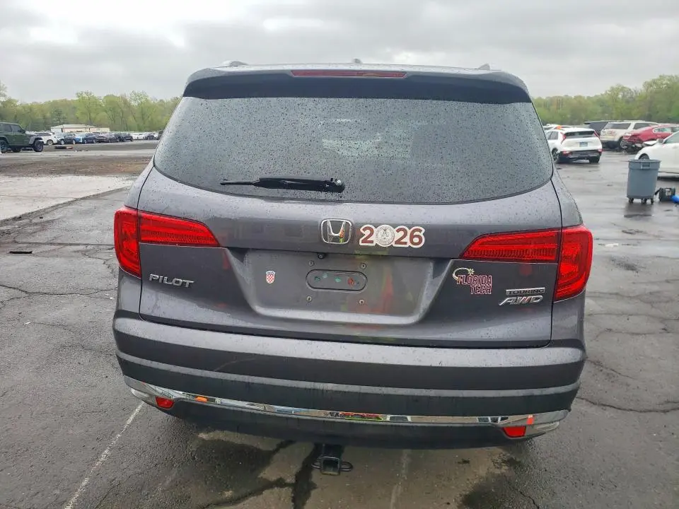 2017 HONDA PILOT TOURING  