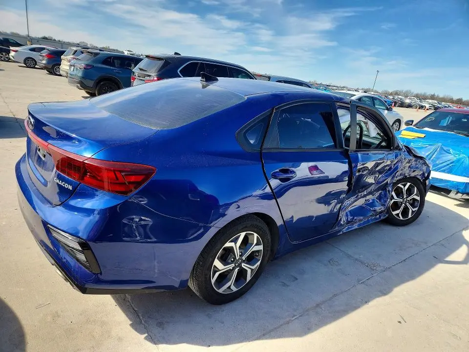 2021 KIA FORTE FE  