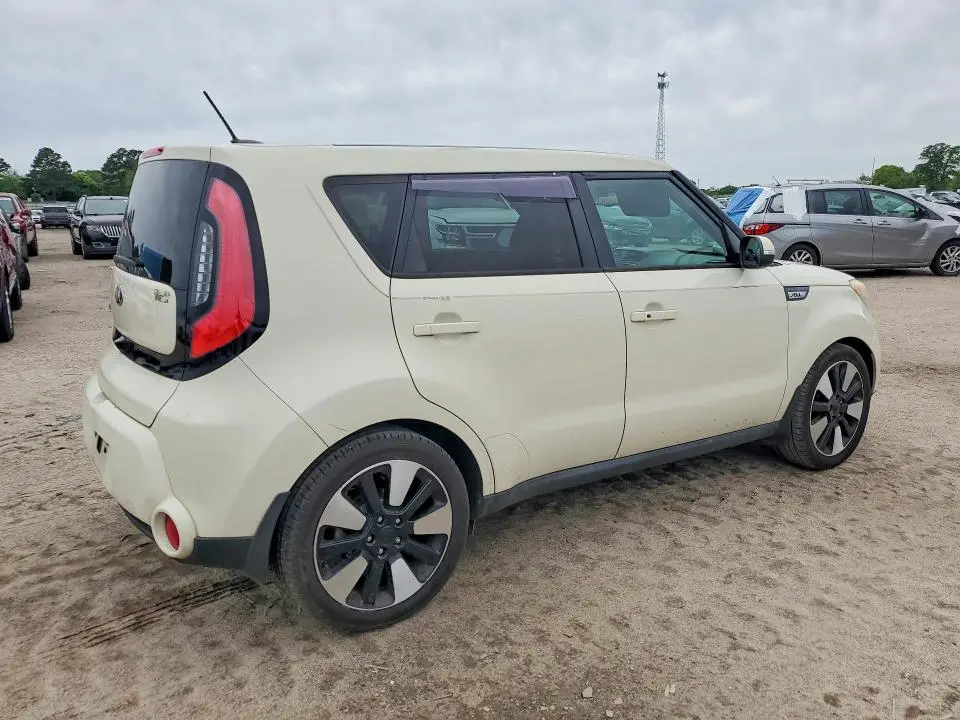 2015 KIA SOUL !  