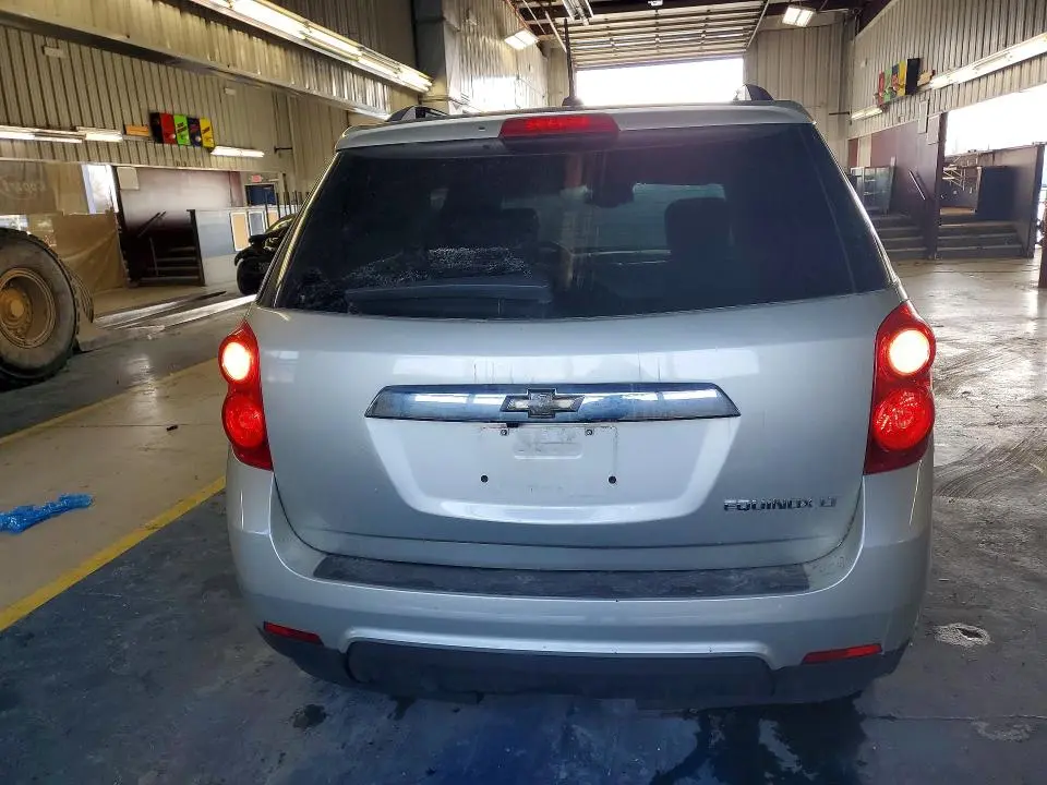 2015 CHEVROLET EQUINOX LT  