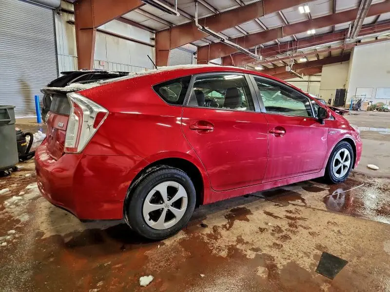 2015 TOYOTA PRIUS   