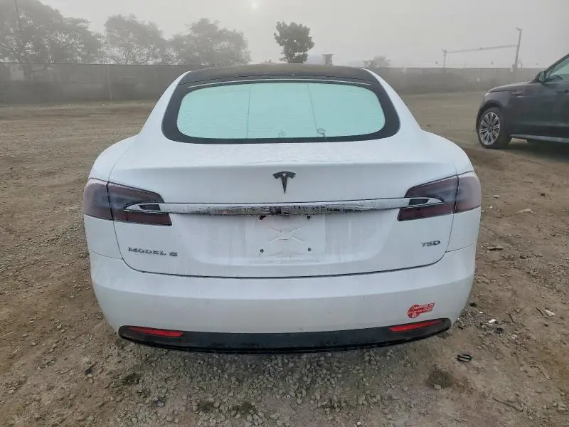 2018 TESLA MODEL S   