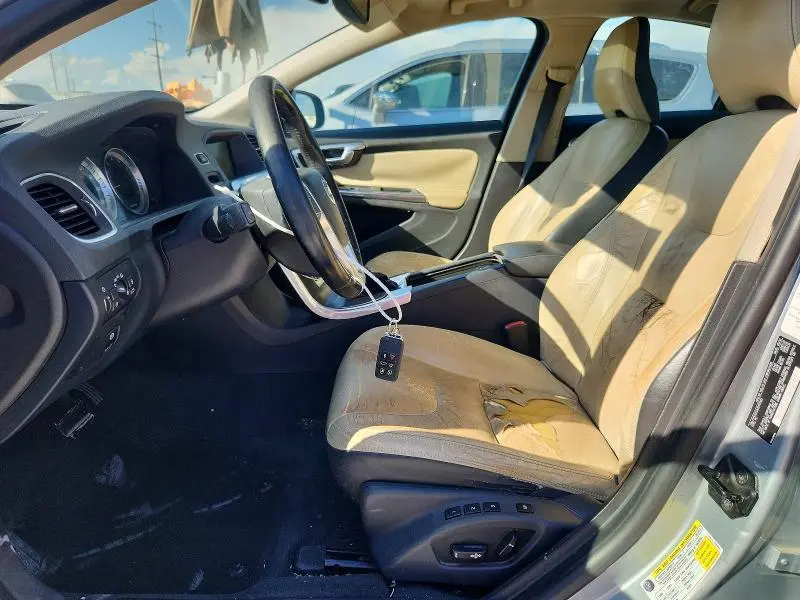 2013 VOLVO S60 T5  