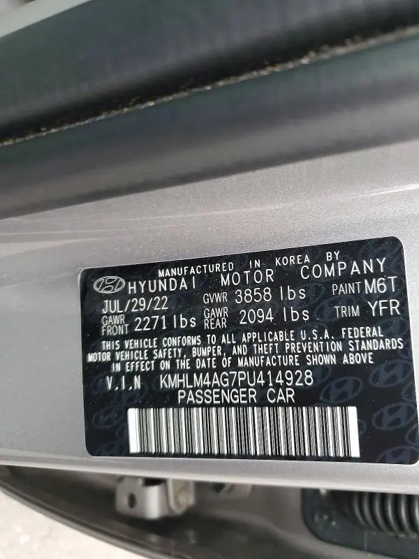 2023 HYUNDAI ELANTRA SEL  