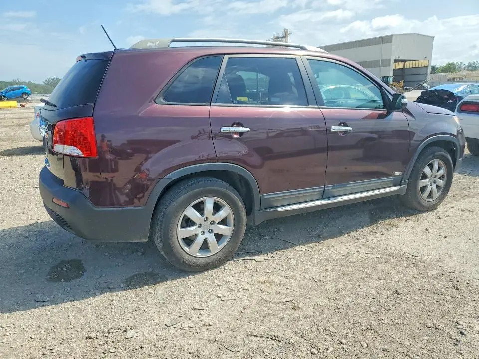 2012 KIA SORENTO LX  