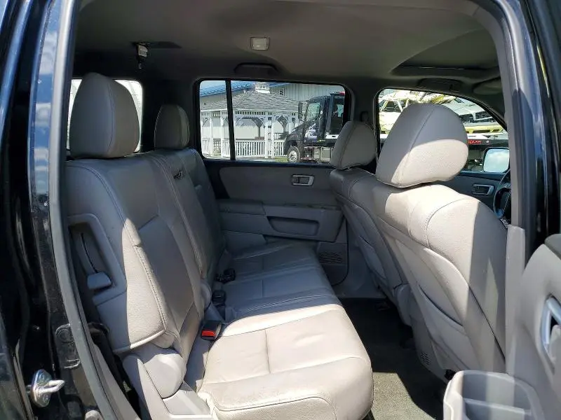 2015 HONDA PILOT EXLN  