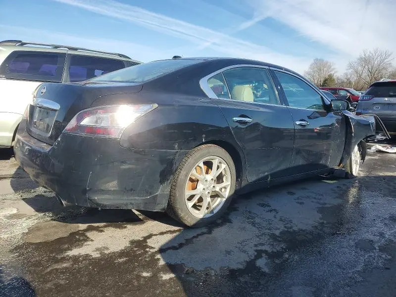 2014 NISSAN MAXIMA S  