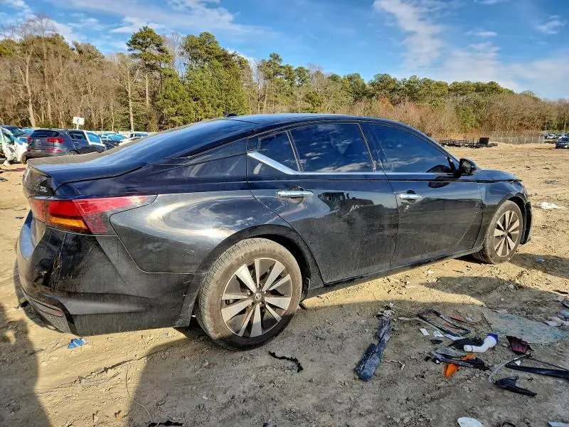 2019 NISSAN ALTIMA SL  