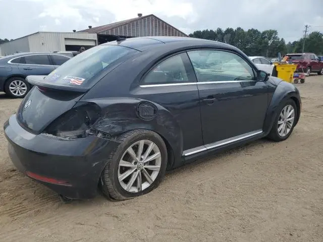 2018 VOLKSWAGEN BEETLE SE  