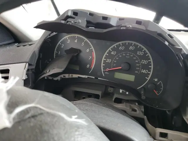 2011 TOYOTA COROLLA BASE  
