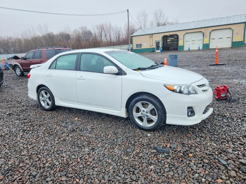2011 TOYOTA COROLLA S  