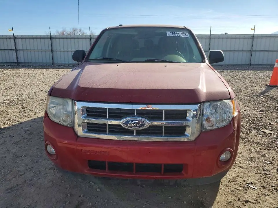 2010 FORD ESCAPE XLT  