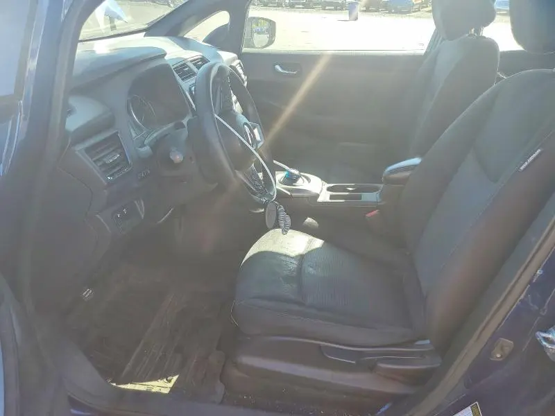 2019 NISSAN LEAF S  