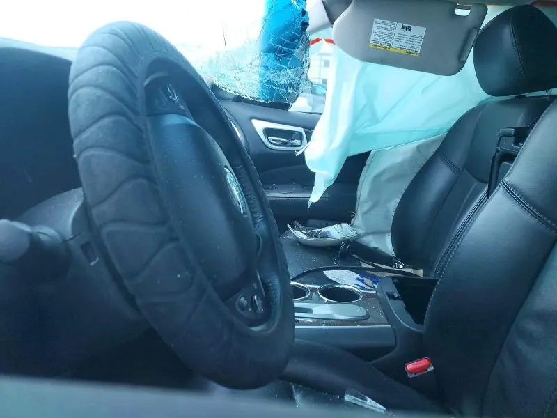 2015 NISSAN PATHFINDER SL  