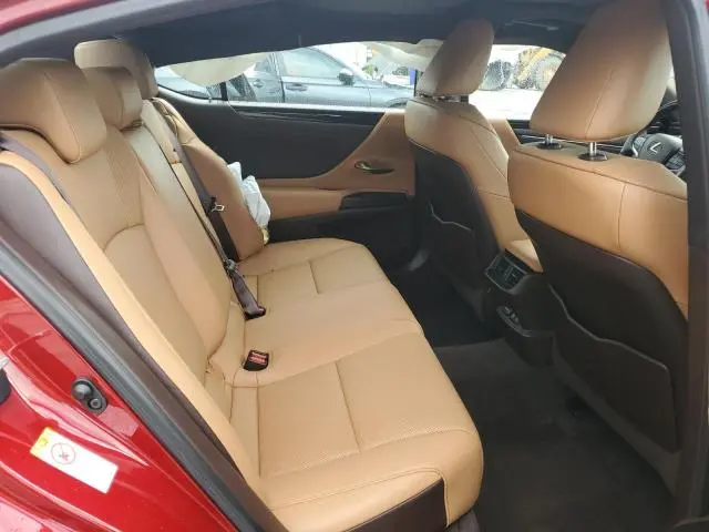 2019 LEXUS ES 350  