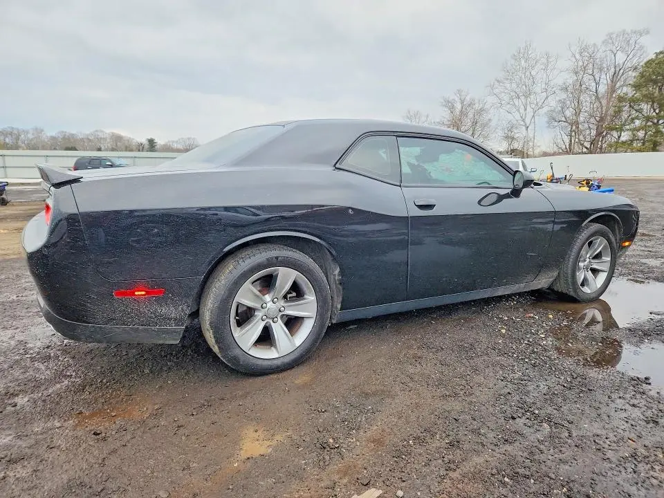 2019 DODGE CHALLENGER SXT  