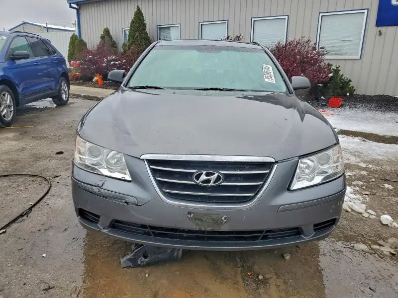 2010 HYUNDAI SONATA GLS  