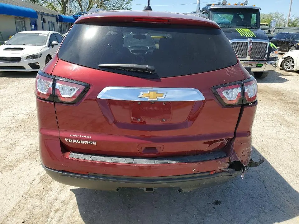 2017 CHEVROLET TRAVERSE LT  