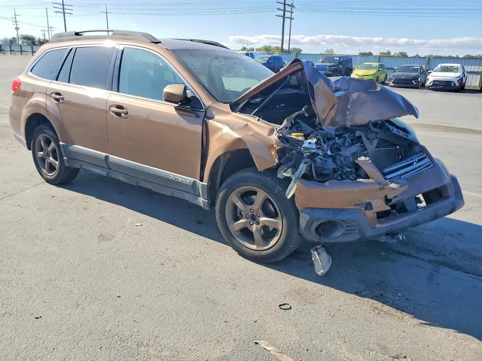 2013 SUBARU OUTBACK 2.5I PREMIUM  