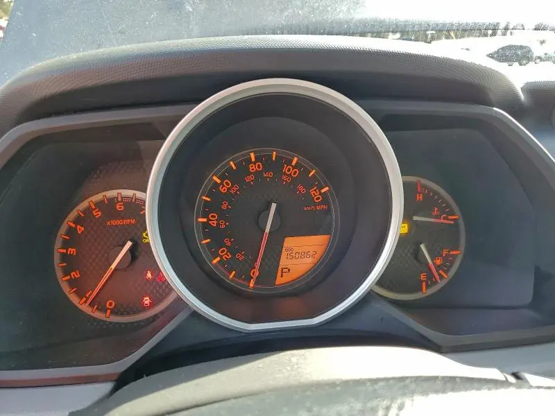 2010 TOYOTA 4RUNNER SR5  