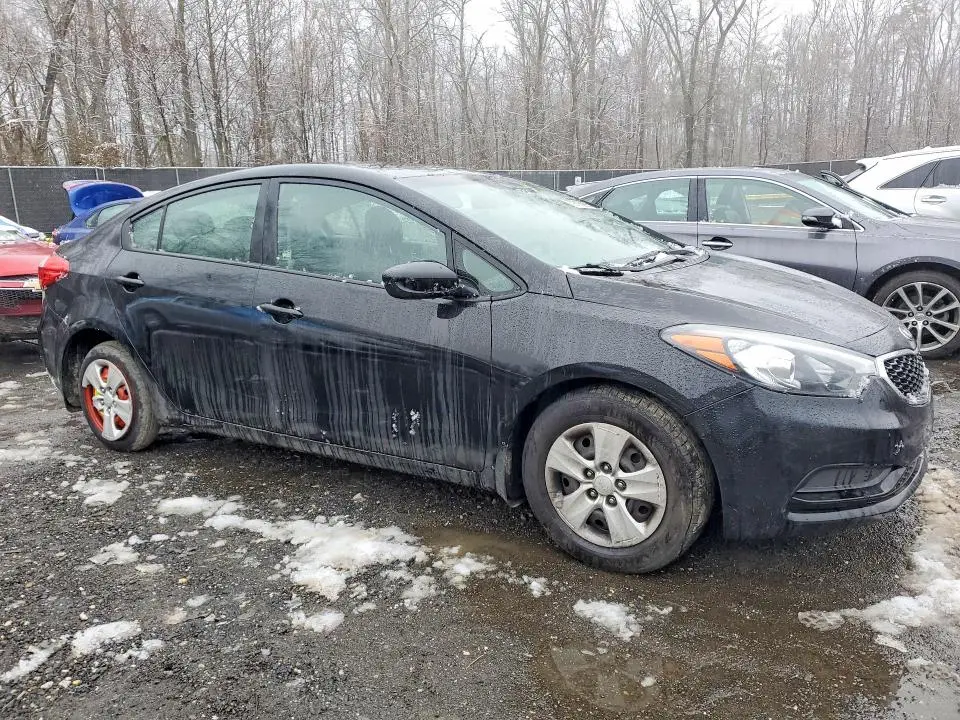 2016 KIA FORTE LX  