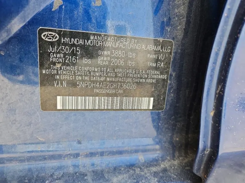 2016 HYUNDAI ELANTRA SE  