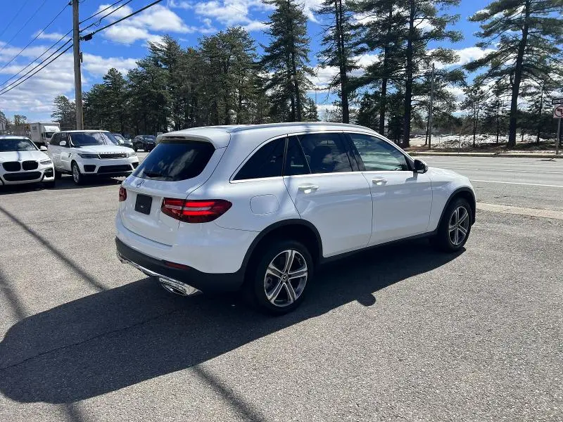 2018 MERCEDES-BENZ GLC 300  
