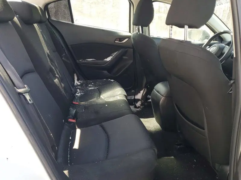 2015 MAZDA 3 SPORT  