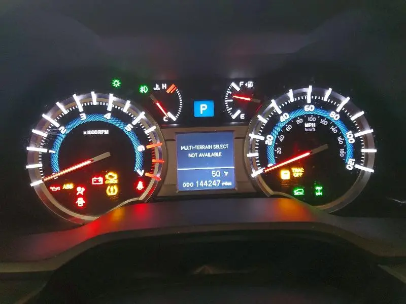 2018 TOYOTA 4RUNNER SR5/SR5 PREMIUM  