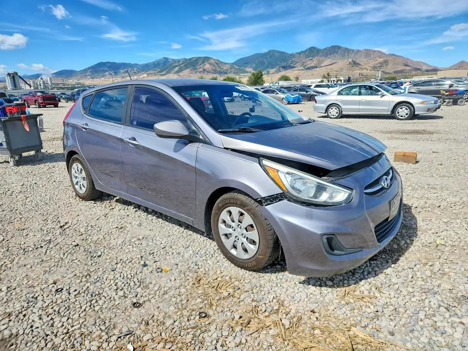2016 HYUNDAI ACCENT SE  